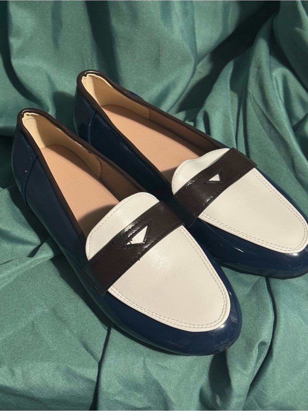 Women’s Two-Tone Navy and White Loafers